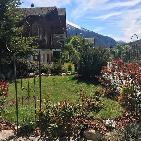 Annabelle アパート